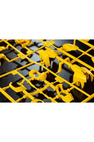 Transformers Blokees Plastic Model Kit Classic Class 02 Bumblebee